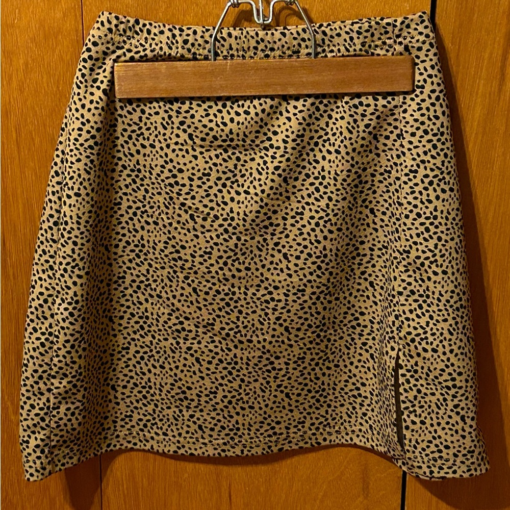 Women’s Skirt